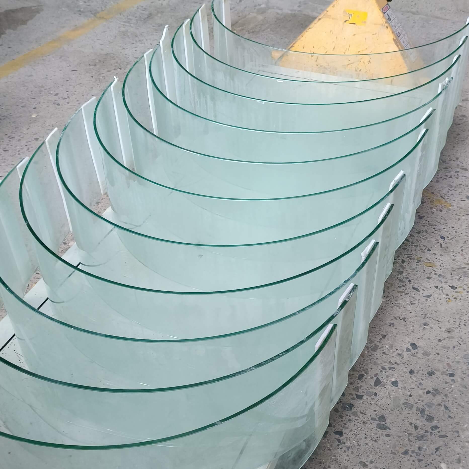 Architectural Curved Glass